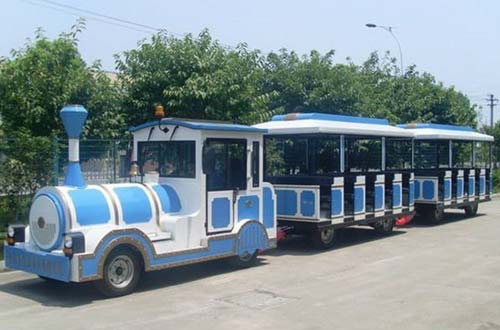 electric trackless train