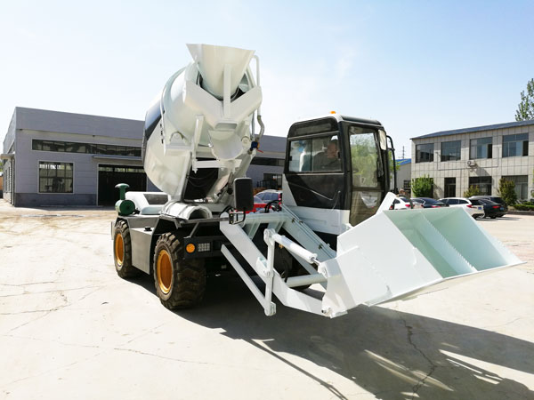 self loading mobile concrete mixer