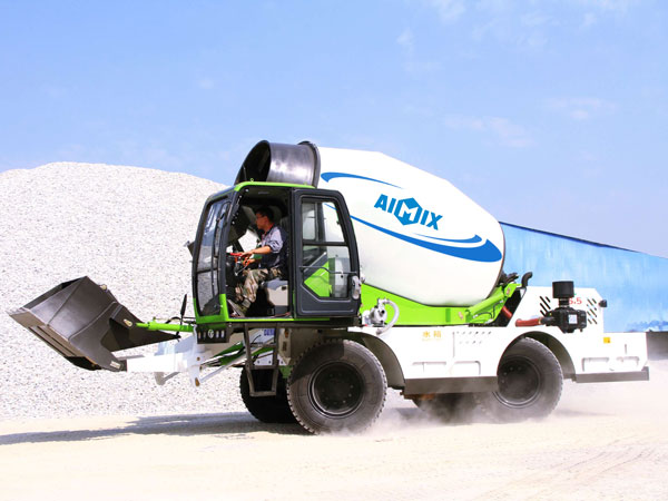 self loading mixer