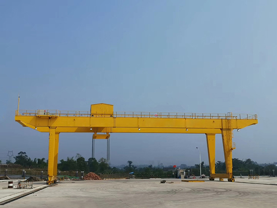 U Type 30 Ton Crane for Sale