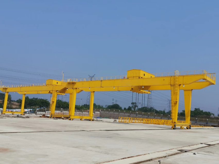 U-frame gantry crane 30 ton