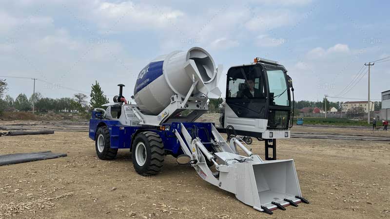 AS-3.5 self loading mixer